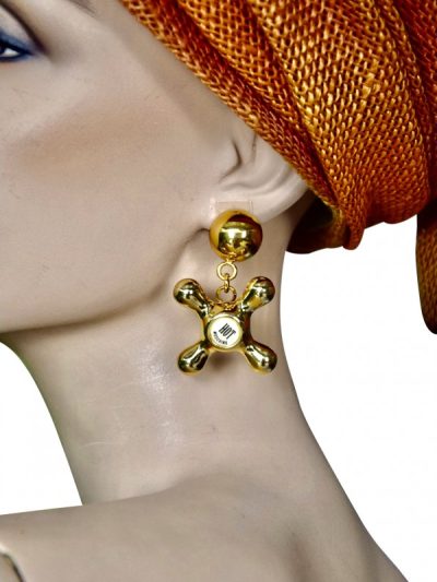 moschino-1065.jpg