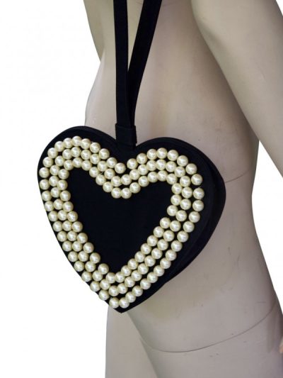 moschino-1320.jpg
