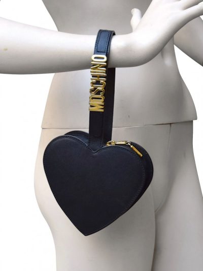 moschino-20.jpg