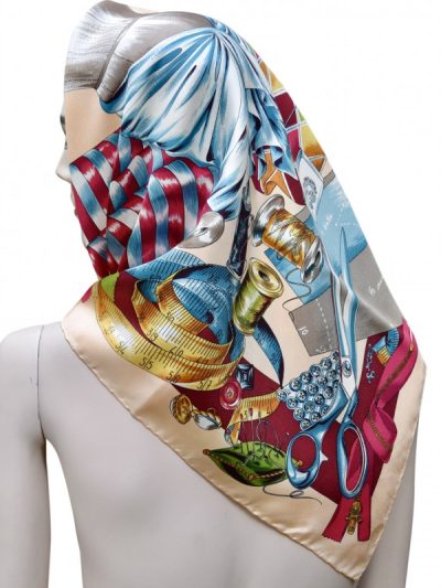moschino-402.jpg