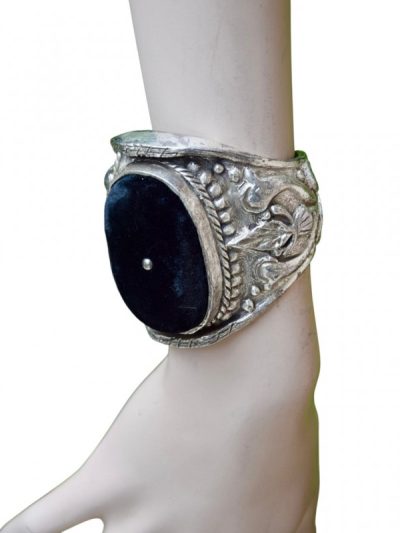 yves-saint-laurent-2960.jpg